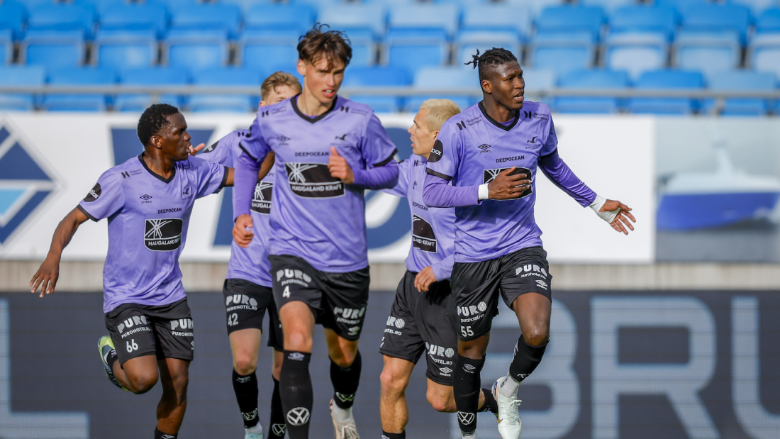 Lilla og sort