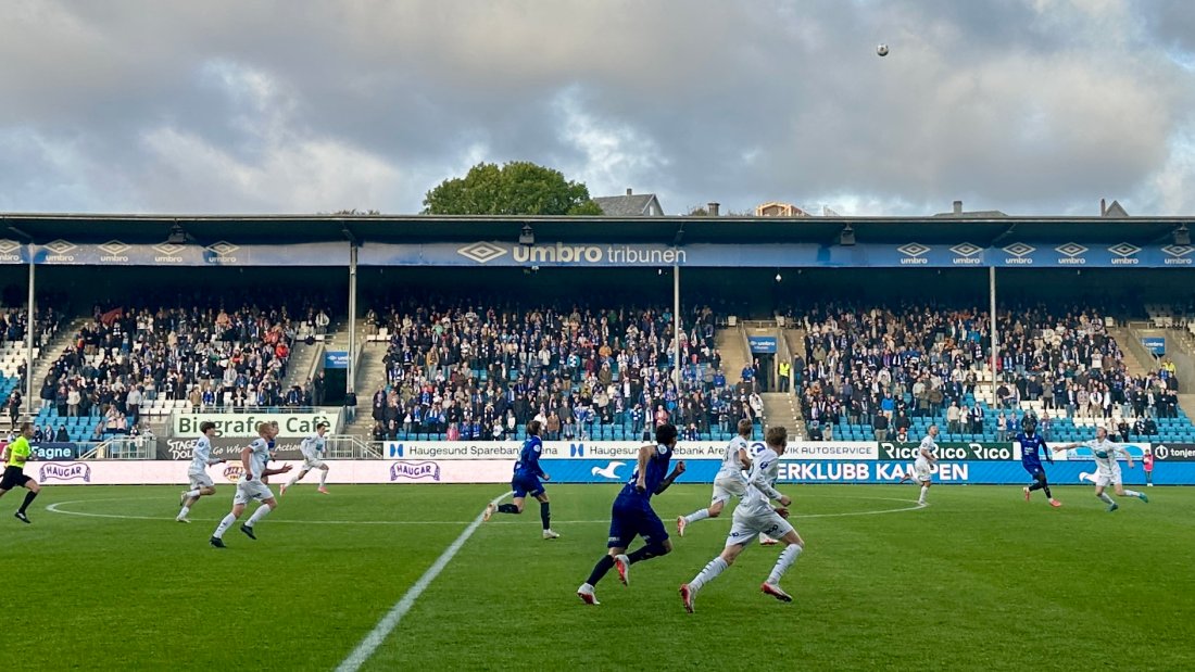Kamp på stadion.